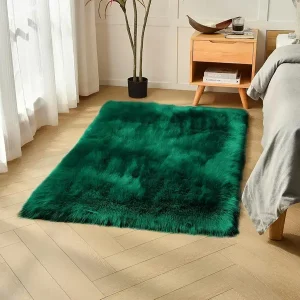 Plush Faux Fur Round Rug - Machine Washable, Perfect for Bedroom & Living Room Decor, Available in Blue & Green